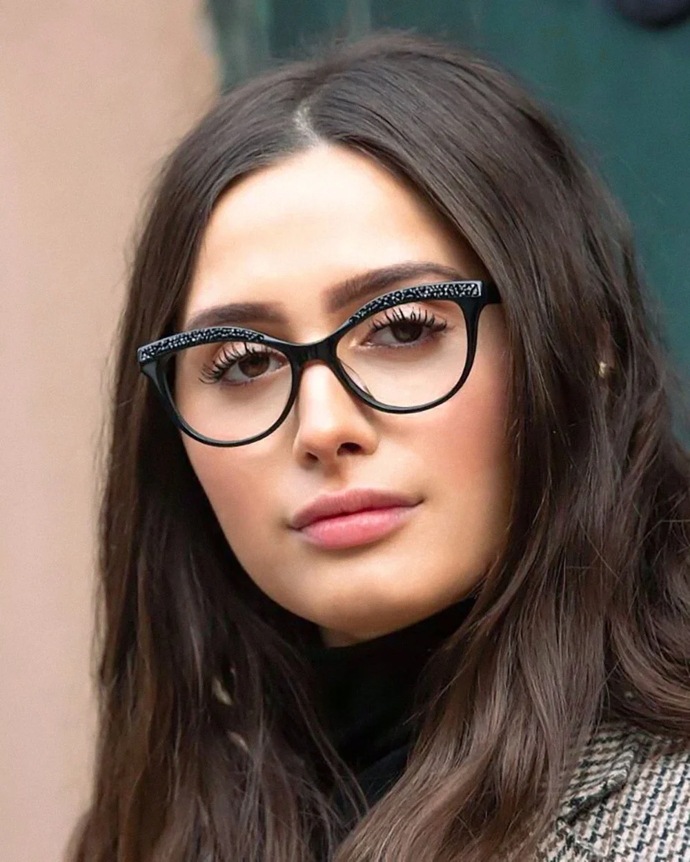 Image featuring Vint & York’s Adeline eyeglasses with a stylish cat-eye acetate frame, showcasing a vintage-inspired yet modern look perfect for 2025 fashion trends.