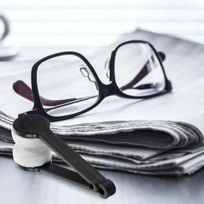 1 Mini Microfiber Spectacles Cleaner Eyeglass Sun Glasses Cleaner Random Colors 4