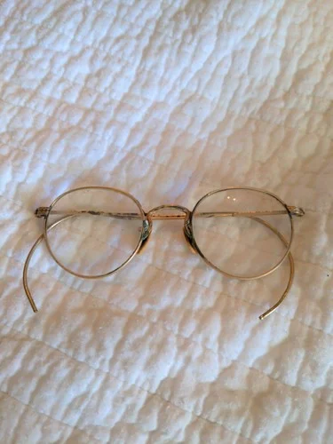 1920-30’s Antique Wire Rimmed EyeGlasses with case 2