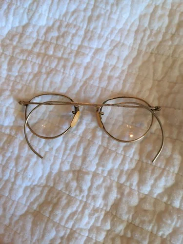 1920-30’s Antique Wire Rimmed EyeGlasses with case 4