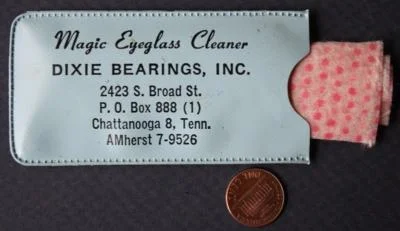 1950-60 Chattanooga Tennessee Dixie Bearings Co Magic eyeglass cleaner in pouch!