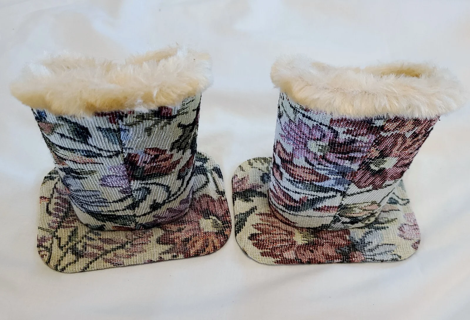 2 Novelty PLUSH LINED Desktop Eyeglass Holders Floral Tapestry 4.5 Inch Tall 2