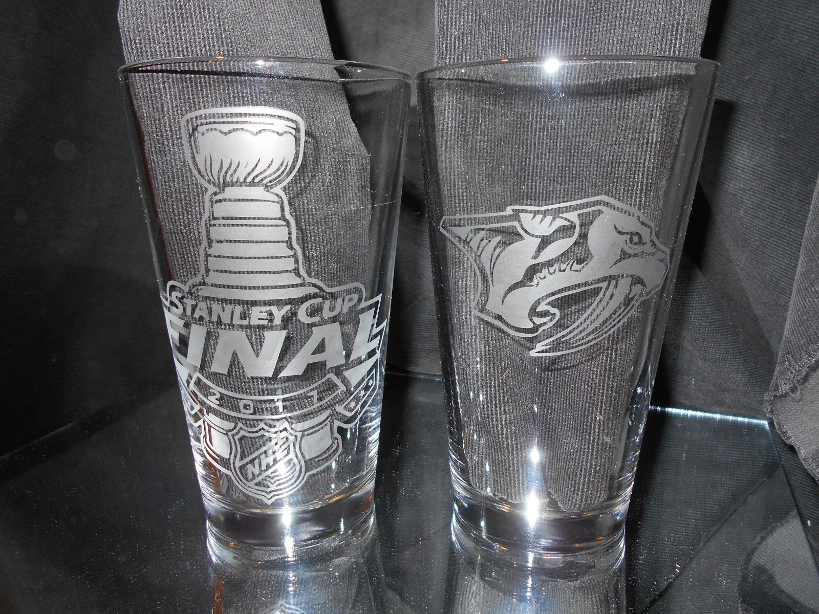2017 STANLEY CUP NASHVILLE PREDATORS CONTENDER ETCHED 16 oz PINT GLASSES NEW