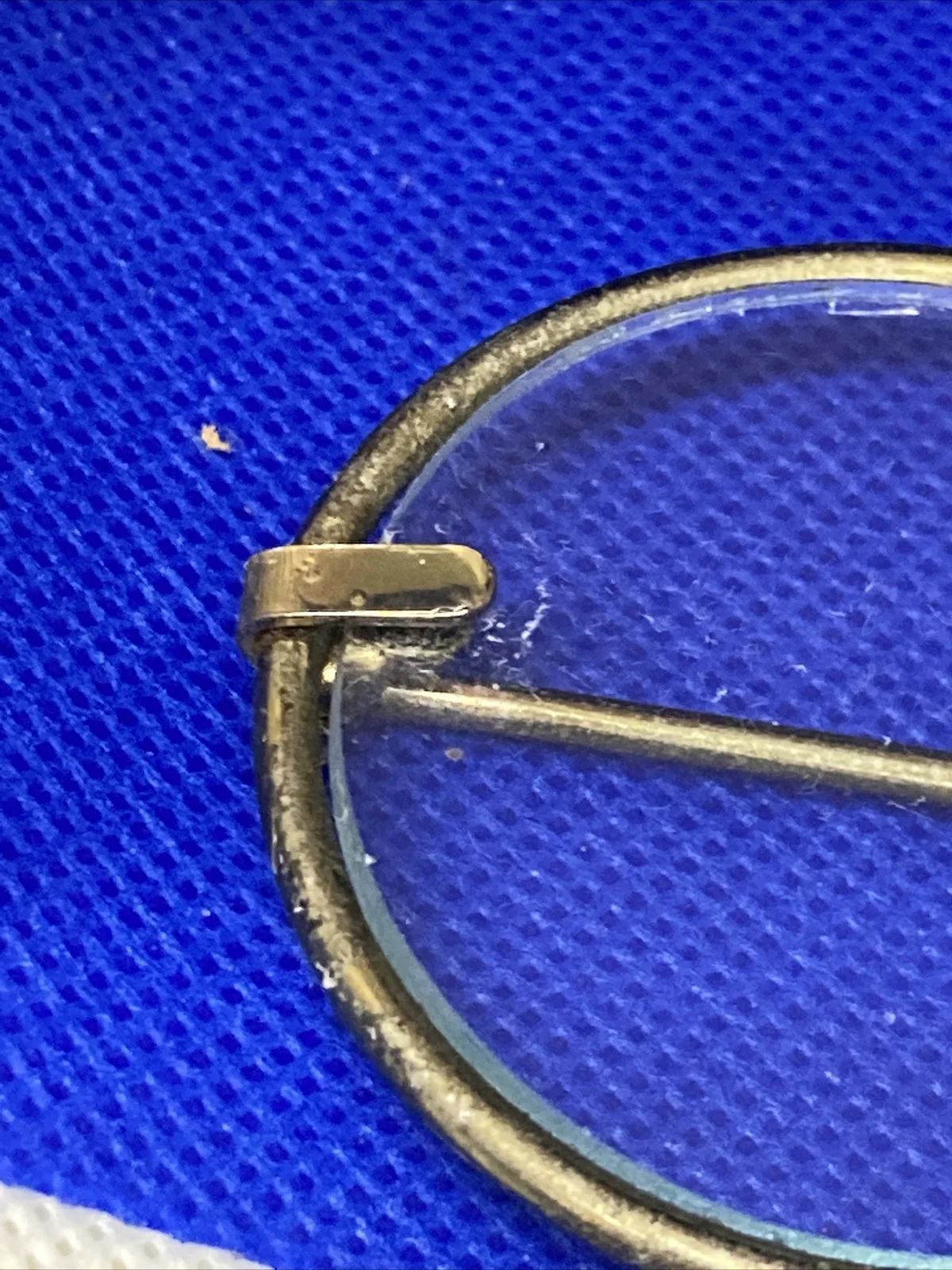 2mm Wire Rim Eyeglasses True Antique Opens fully No nose pieces Gold tone 1.91 3
