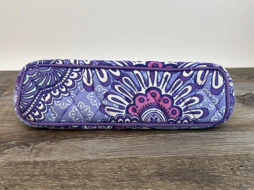 3 SOFT EYEGLASS CASES - 1 PURPLE 1 BLACK 1 FLORAL VERA BRADLEY CASE - NEAR MINT 3