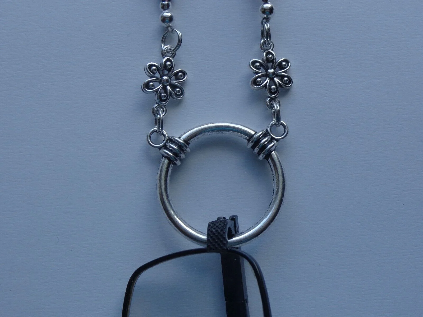 AMETHYST FLOWER CRYSTAL BEADS EYEGLASSES HOLDER + LOBSTER CLAW FOR RUBBER ENDS