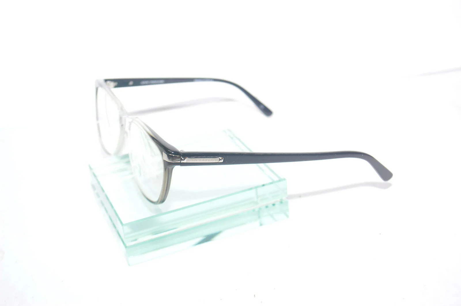 Ann Taylor AT302 Eyeglasses Frames 52[]16-135MM Black Fade to Clear Nice 2