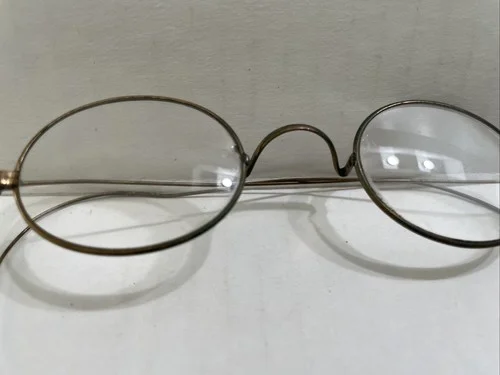 Antique 1900s Spectacles Wire Rim Bronze Color Eyeglasses. 2
