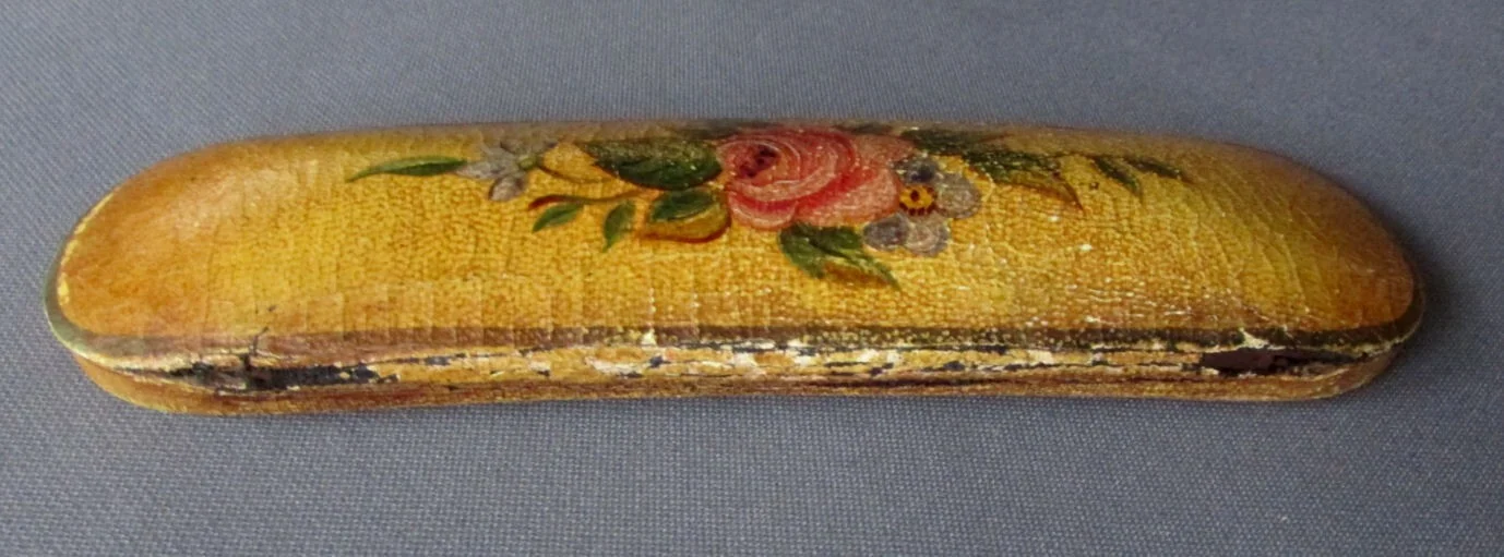 ANTIQUE 19th Century VICTORIAN ERA Hand Painted EYEGLASS CASE Spectacles 2