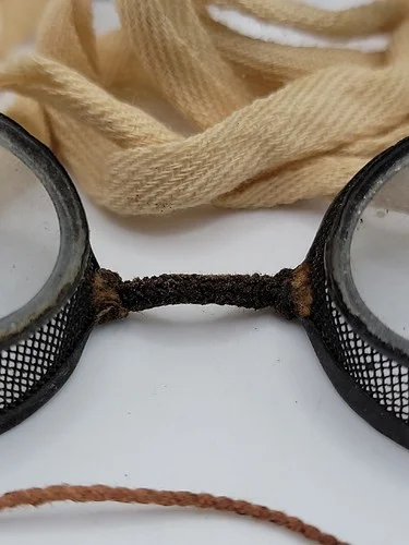 Antique 19th Century Wire Mesh Safety Glasses with Oval Tin Case. 3
