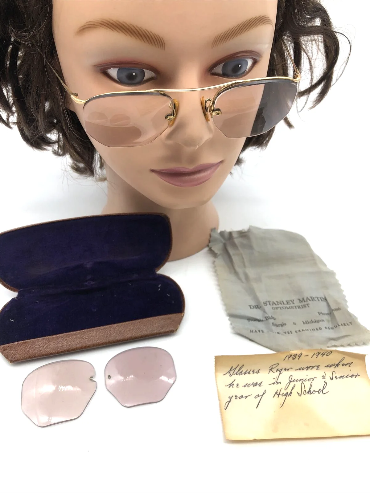 Antique Bausch & Lomb 12KGF 1/10 Gold Cable Temple Wire Rimmed Glasses *READ