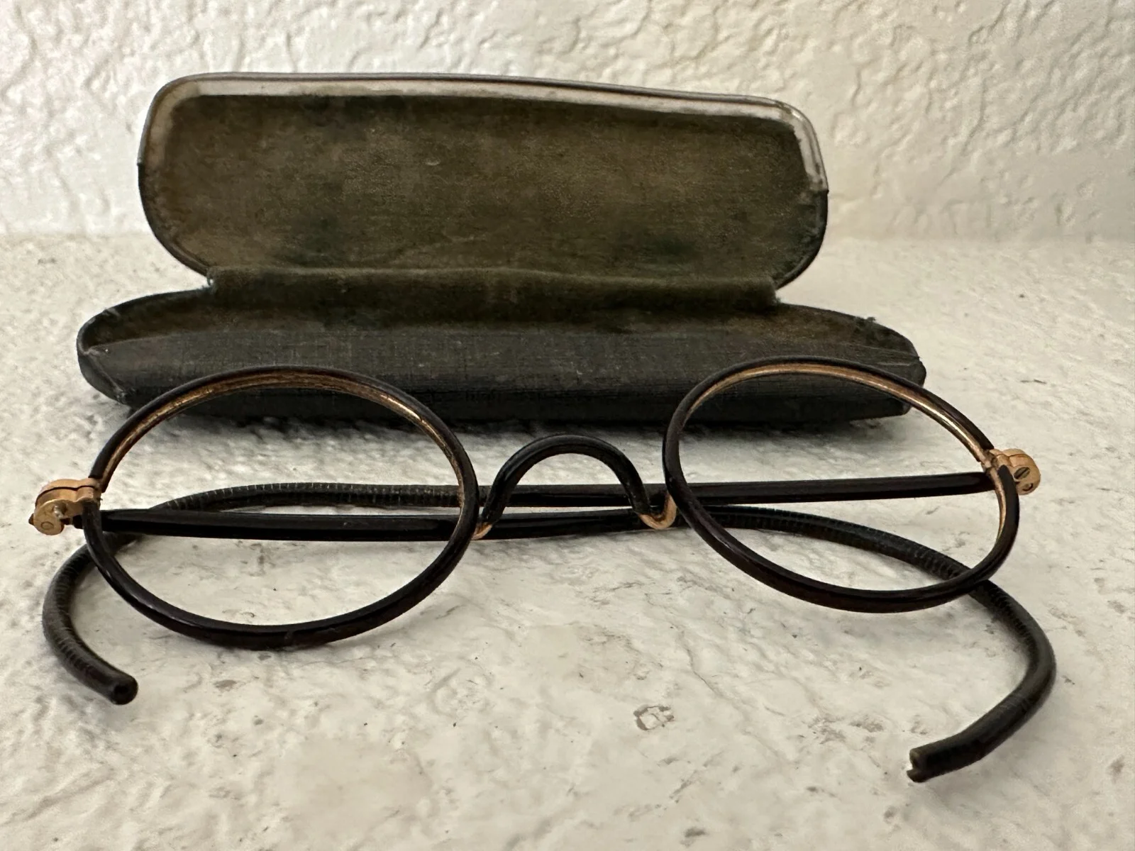 Antique Eyeglass Frames HARRY POTTER Halloween Mahogany&Gold w spring-close case