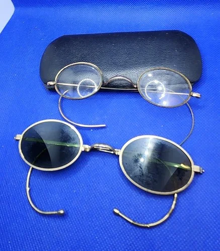 Antique Eyeglasses Glasses Thin Wire Frames Sunglasses Otters 19th Century 2pair