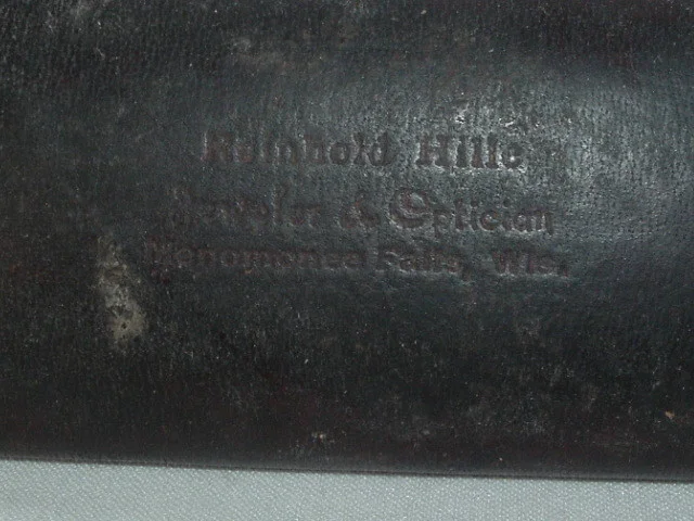 ANTIQUE RHINEHOLD HILLE JEWELER & OPTICIAN MENOMONEE FALLS WI EYEGLASSES & CASE 3