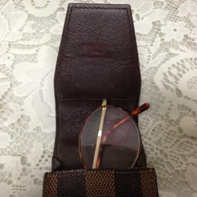 Authentic Louis Vuitton Brown Damier Cigarette-Eye Glass Case 5inx2.5inx1.5in(#4 4