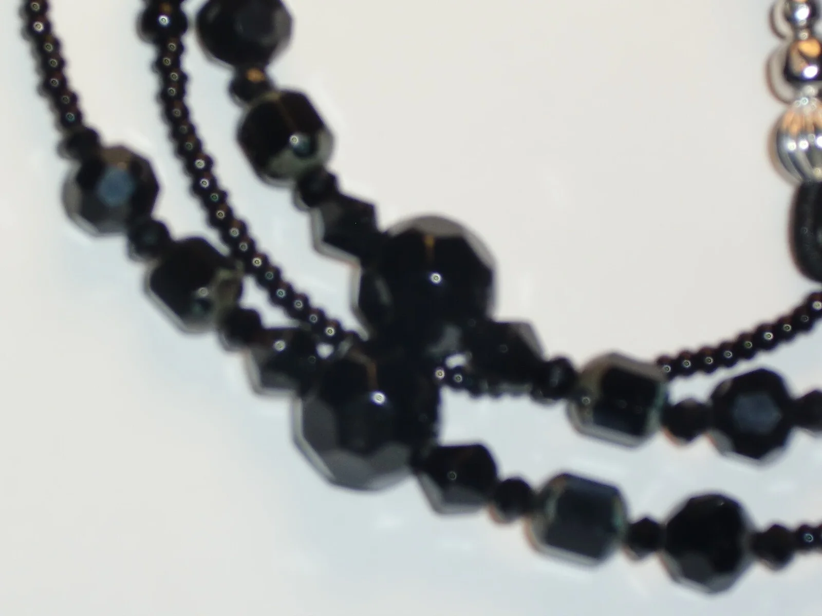 Beaded eyeglass chain solid jet black~Fancy ends ~28 2