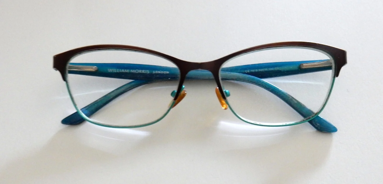 Beautiful pair of Turquoise William Morris London Eyeglass Frames 9915 54x16 140 4