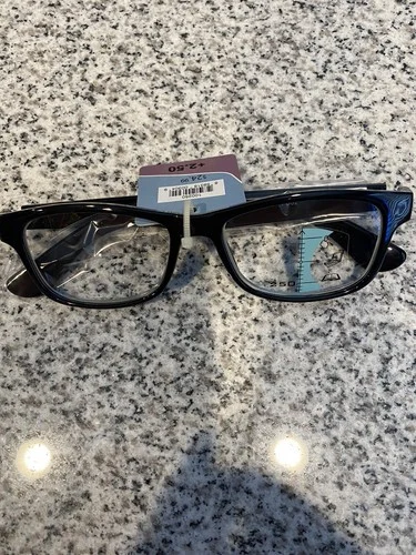 Beyond reading glasses 2.50 No. 100250 mew with tags 3 Levels Of Vision 1