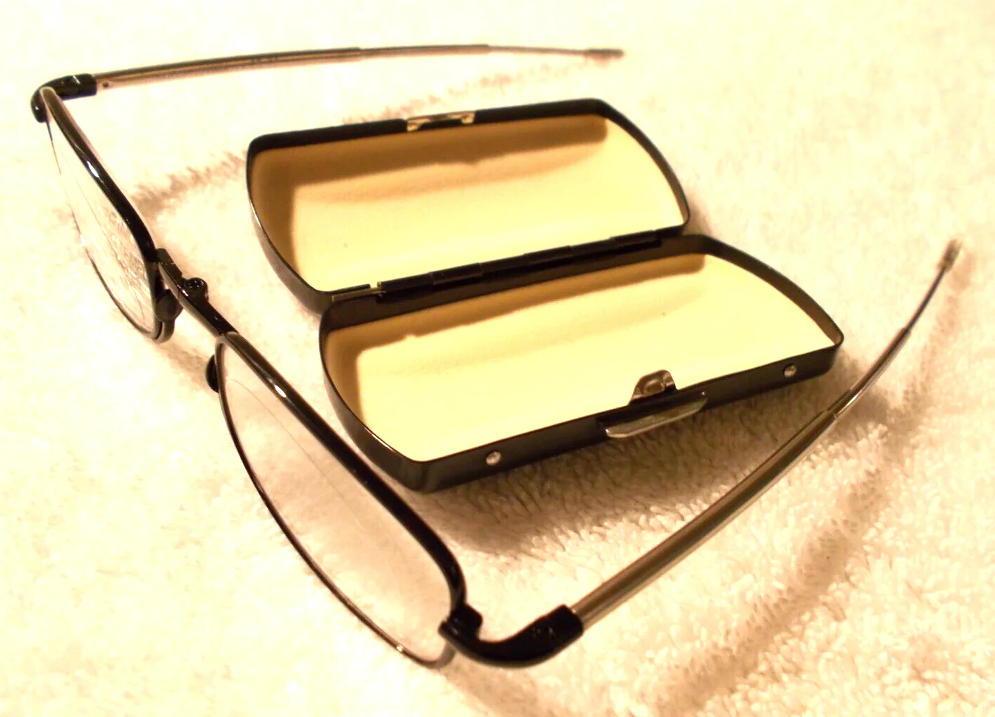 Black Frame Folding Reading Glasses/Case Telescopic Arms & Spring Hinge +1.50 2