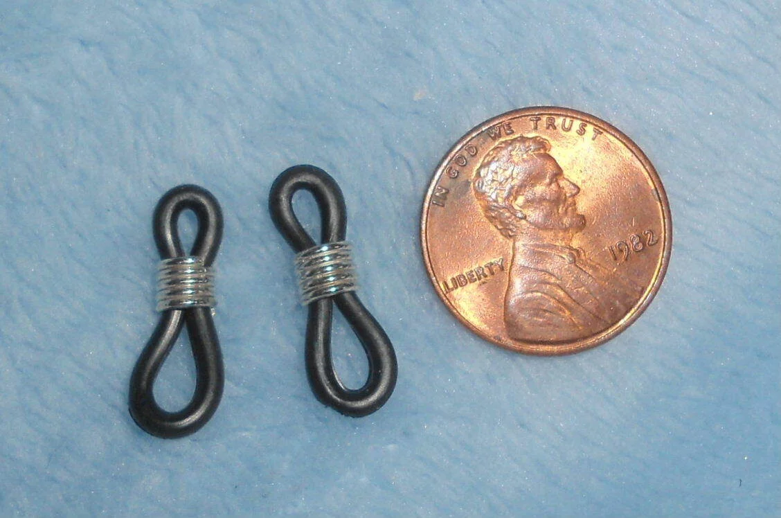 Black Rubber Metal Reading Eyeglasses Sunglasses Chain Holder Ends Hooks 1 Pair