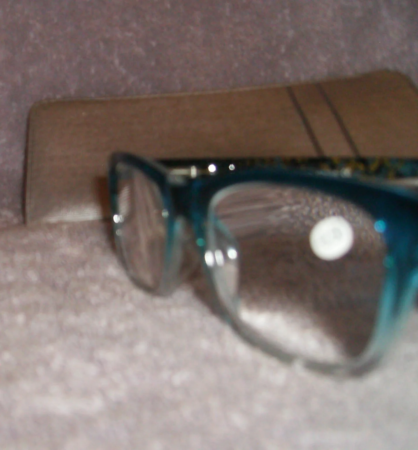 BLULE IGOGS STAINED GLASS TEMPLES READERS & SILVER CASE Spring Hinges 3.50 NEW 4