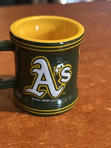 Boelter Brands Shot Glass Oakland Athletics MLB Green 4