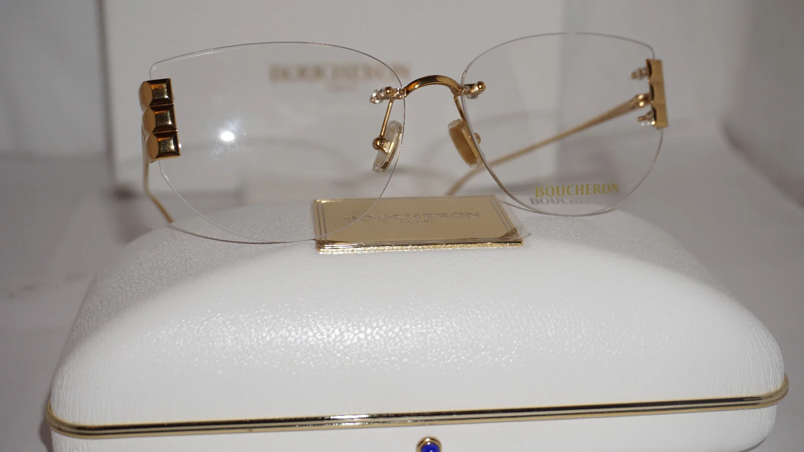 Boucheron New Eyeglasses RX Gold Rimless BC0052O 001 58 15 135