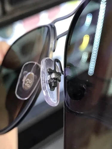 Brand New Authentic Rayban Eyeglasses Sunglasses NOSE PADS Plug-In Type Silver 4