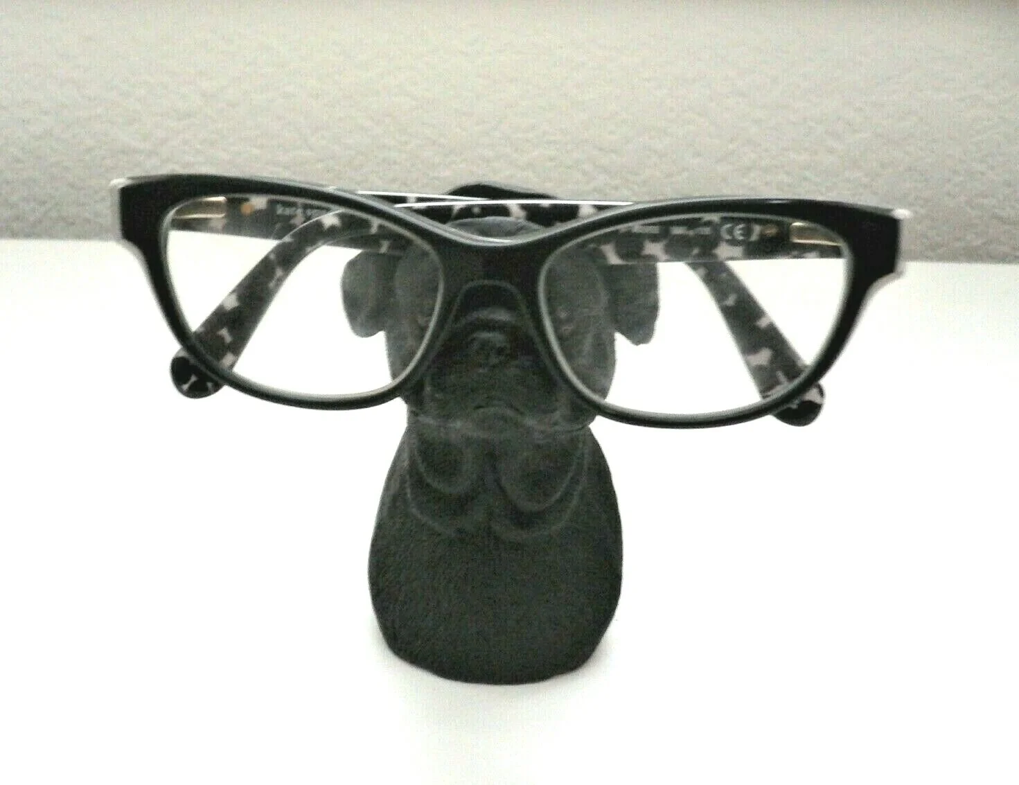 Brand New Unisex Animal Shaped Eyeglass Holder Stand Choose 2