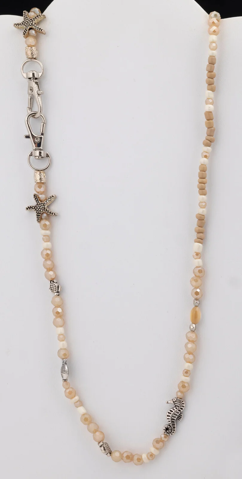 Brighton - Pre-Owned Jewelry - Beaded eye glass holder w/ Seashell charms