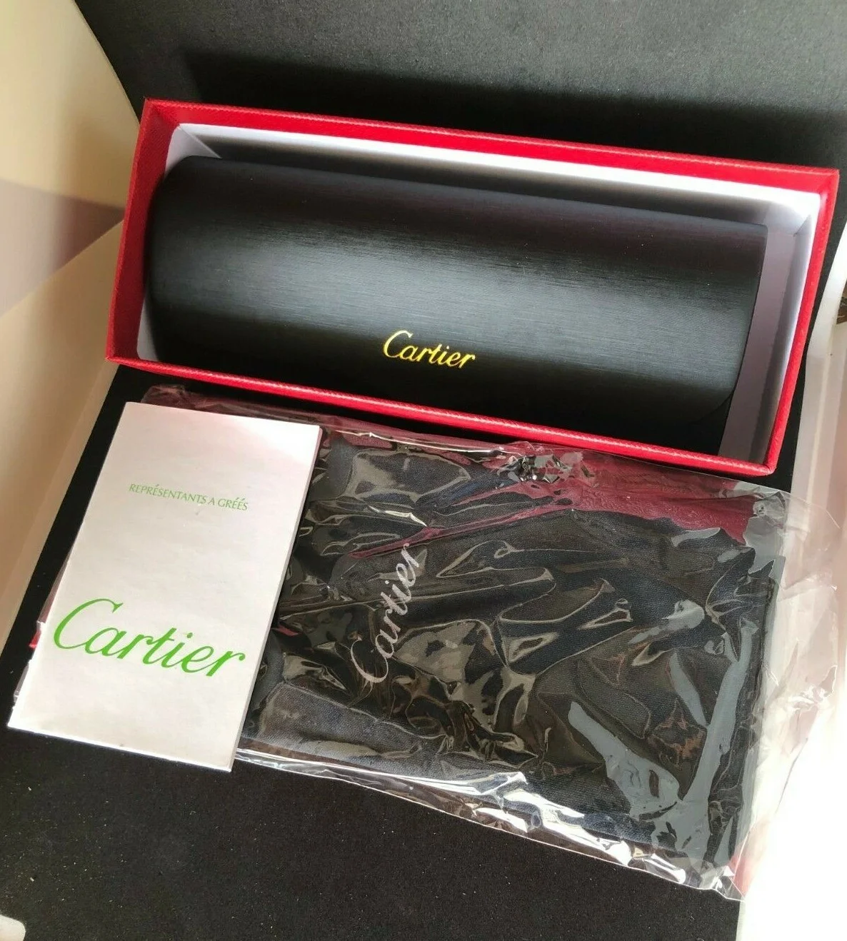 CARTIER Eyeglasses Hard Case BOX/CASE Black Leather FRANCE Magnetic Closure. New 3