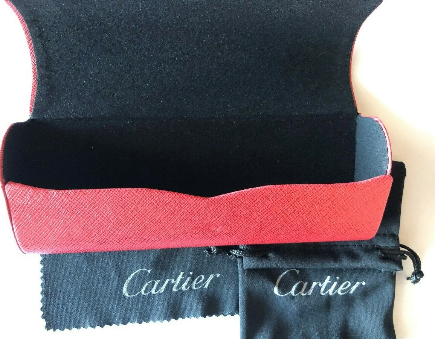 CARTIER Eye/Sunglasses Hard Case BOX/CASE Red Leather FRANCE Magnetic Closure 4