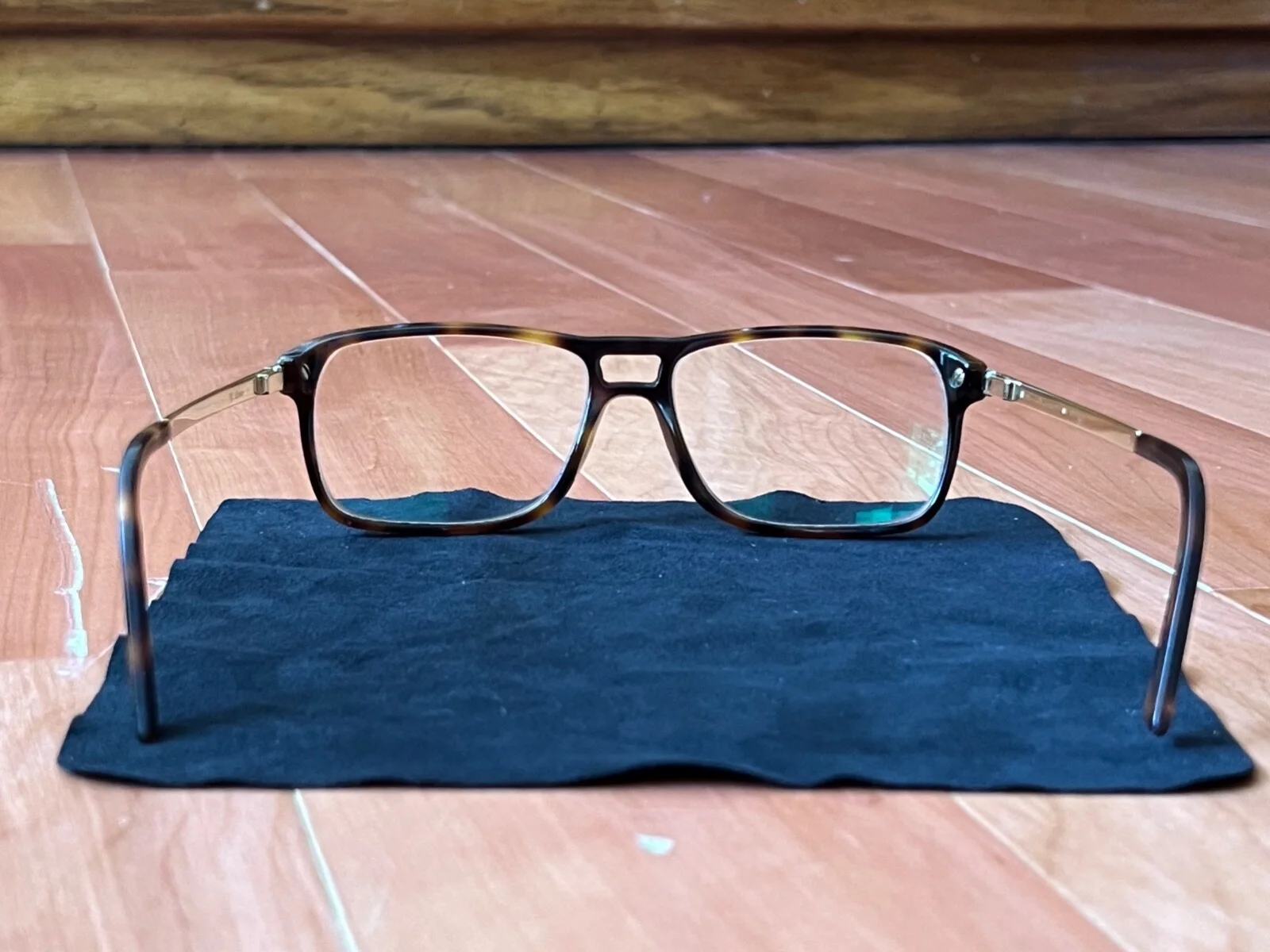 Cartier - Santos Cartier Eyeglasses/Glasses/Frames - Gold/Tortoise - CT0079O 3