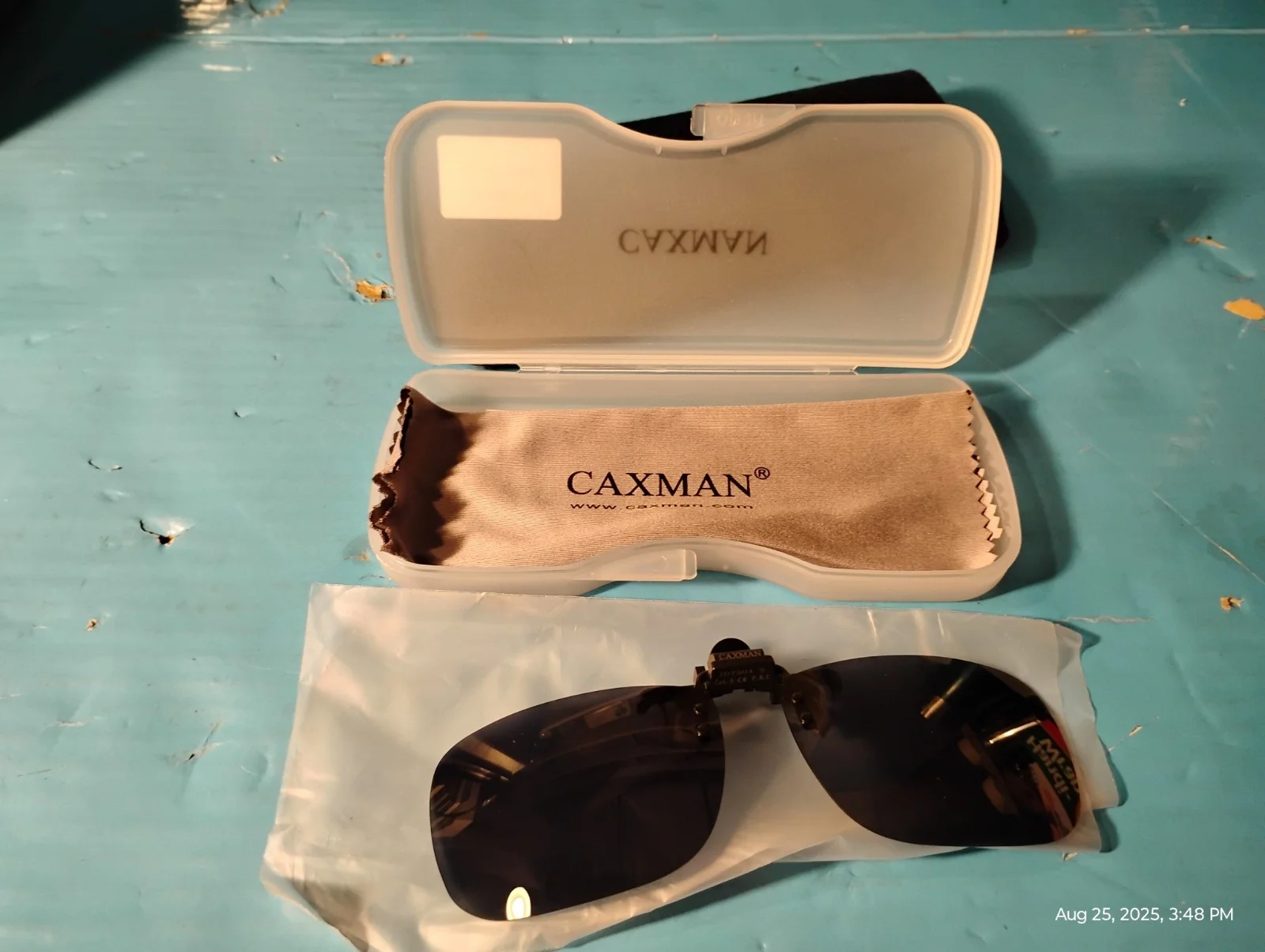 CAXMAN Polarized Clip-on Flip Up Metal Clip Rimless Sunglasses, Lightweight, Black Lens 59 * 42mm 4