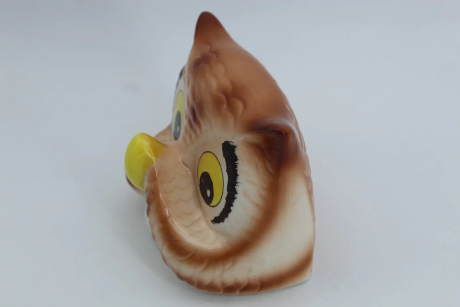Ceramic Owl Eyeglass Holder by Cupcakes & Cartwheels 3