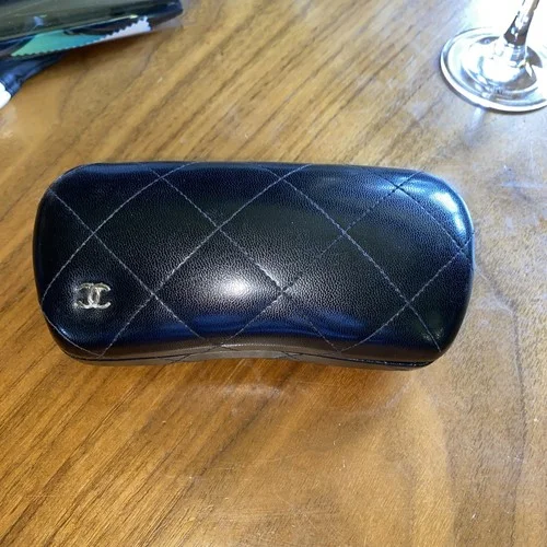 CHANEL Black Quilted Caviar Leather Sunglass/Eyeglass Case Authentic UEC