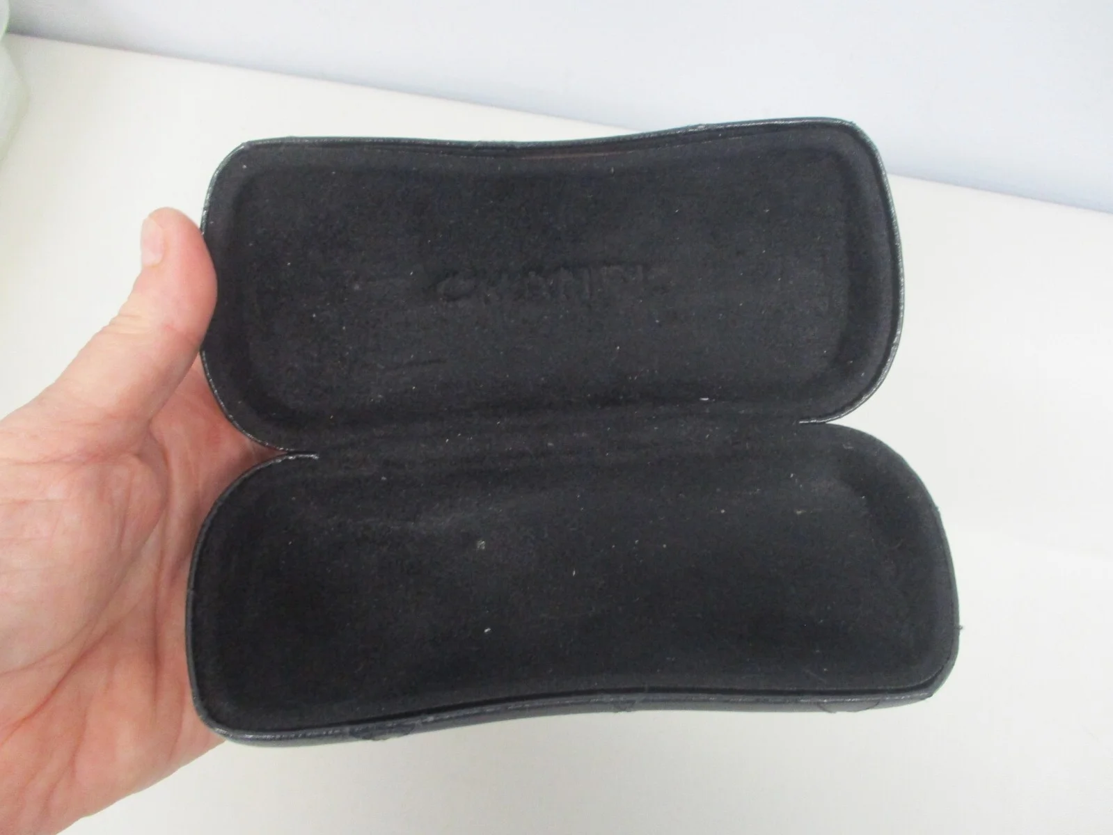 CHANEL BLACK QUILTED LEATHER EYEGLASS SUNGLASSES CASE 4