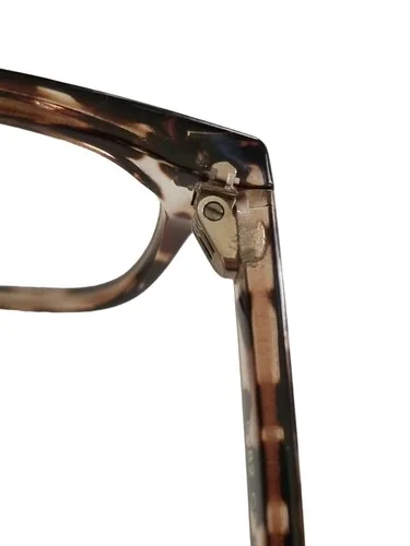 Clear Tortoise Shell Women 4