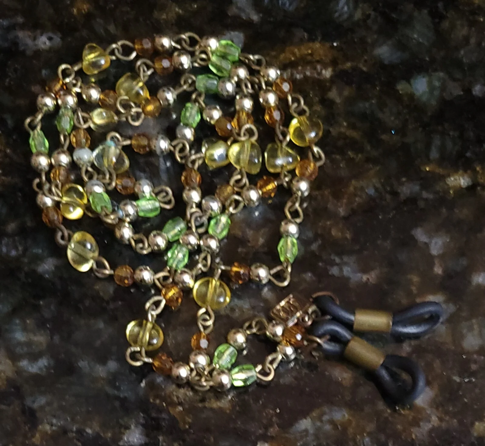 CMc Corinne McCormack Eyeglass Chain Holder Metallic & Glass Gem Non-Slip 28 3