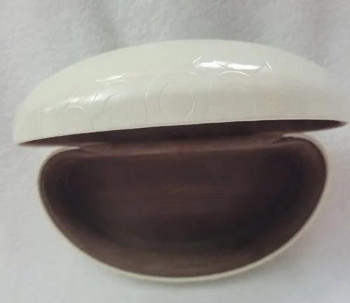 Coach Eyeglass Case Hinged Lid White Outer Brown Soft Lined Inner 6.5 3