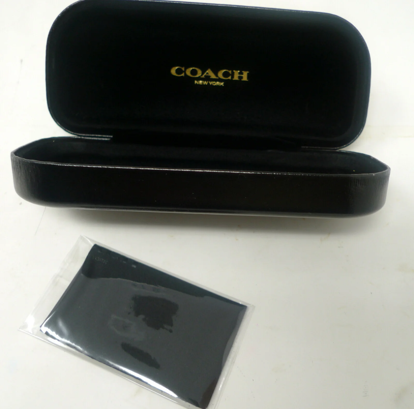 Coach Sunglasses Eyeglasses Case Soft Shell Leather Padded Travel Carrier cloth
