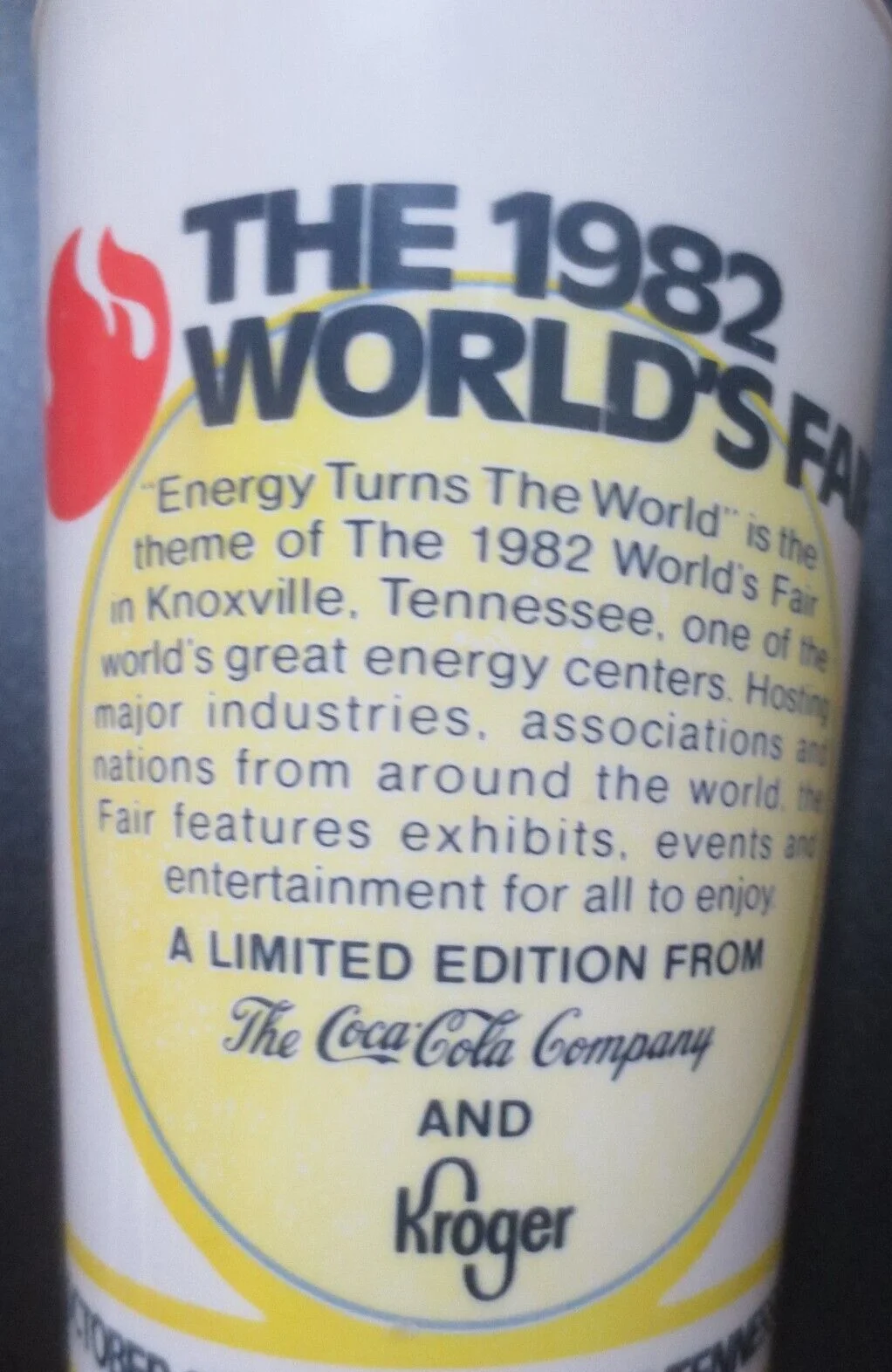 COCA-COLA 1982 Worlds Fair Knoxville, Tennessee plastic tumber 4