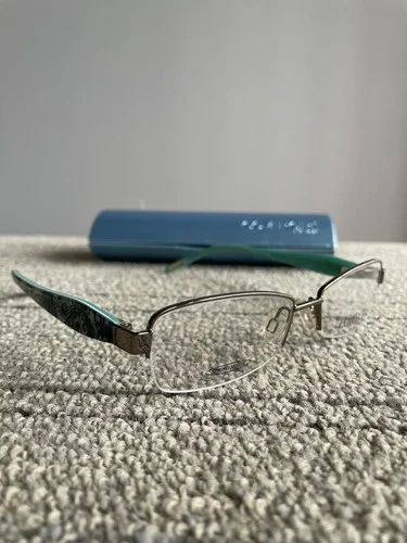 Covergirl Cover Girl Eyeglasses Eye Glasses Frames CG517 002 49-18-135 Display 2