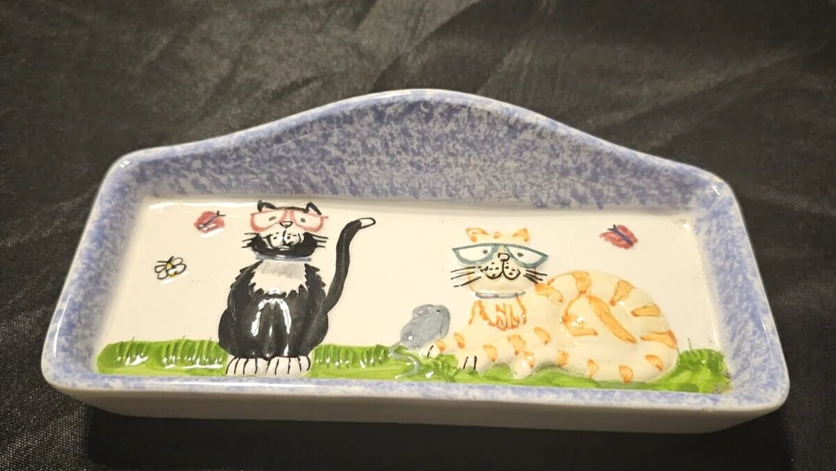 Cutest 3-D Kittens w Glasses Ceramic Eye Glass Holder / Tray / Dish - Exact Fit