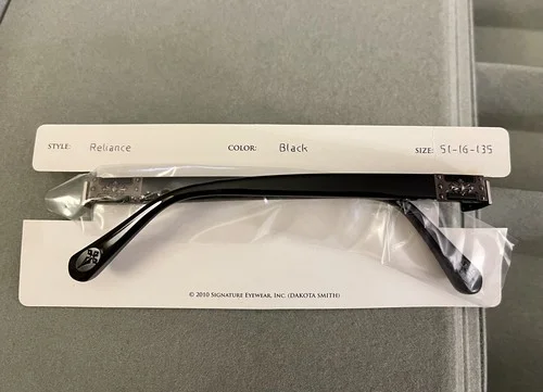 Dakota Smith, Los Angeles Reliance Black Signature Eyewear glasses 3