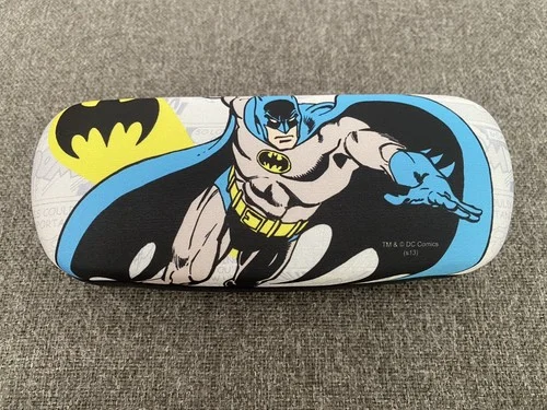 DC Comics Batman Eyeglasses Case With Chest Logo Cleaning Cloth NEW UNUSED