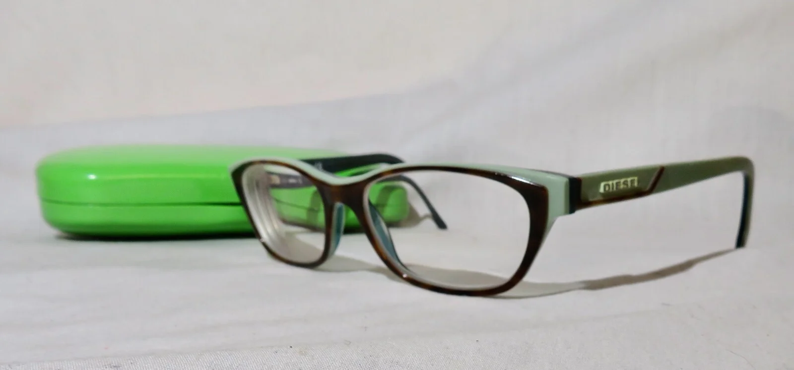 Diesel DL5012 eyewear eyeglass frame 52-16-140 Tortoise w/ green, Parts/Repair