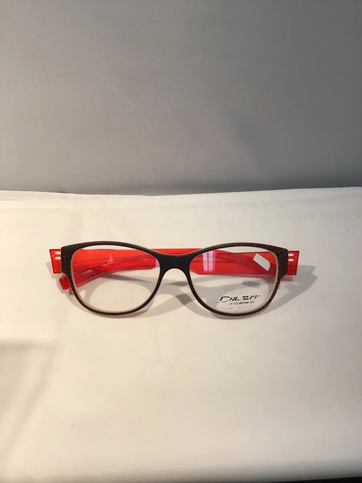Dilem Eyeglasses 0M123 53/16mm 4