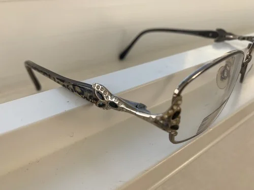 Diva by Easternstates Oval Shape Animal Print Sides Woman’s Eyeglass Frames