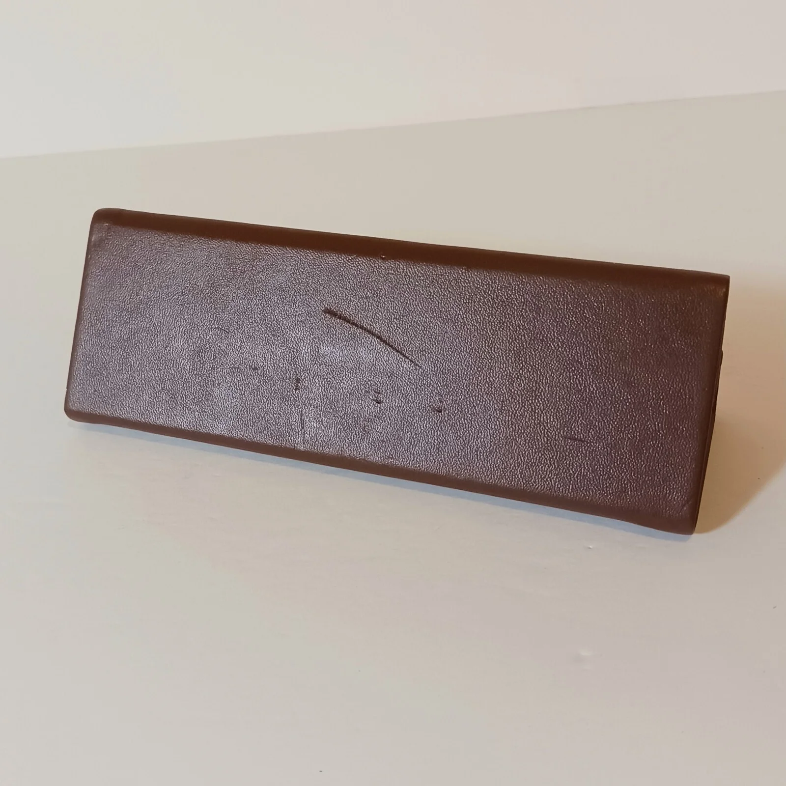 DUCKS UNLIMITED Eye Glasses Case Triangular Leather Magnetic Flap Brown Embossed 4